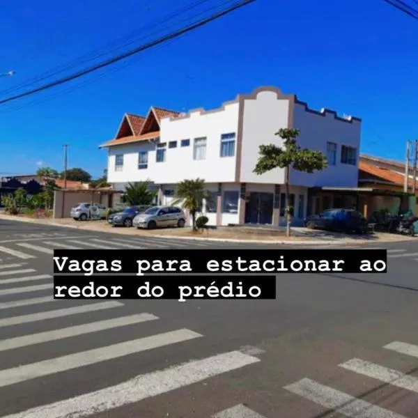 Hospedagem domiciliar Cantinho Morada das Flores，位于奥兰布拉的酒店
