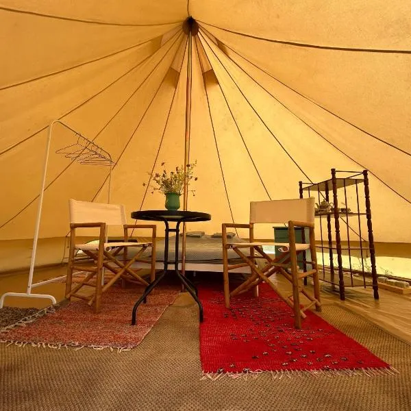 Männituka glamping by lake Ähijärv，位于Ähijärve的酒店