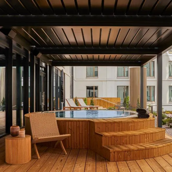 Clarion Hotel Helsinki Airport，位于万塔的酒店