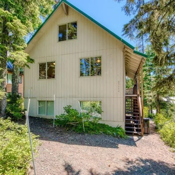 Sweet Cabin in Government Camp, Oregon，位于加文门特营的酒店