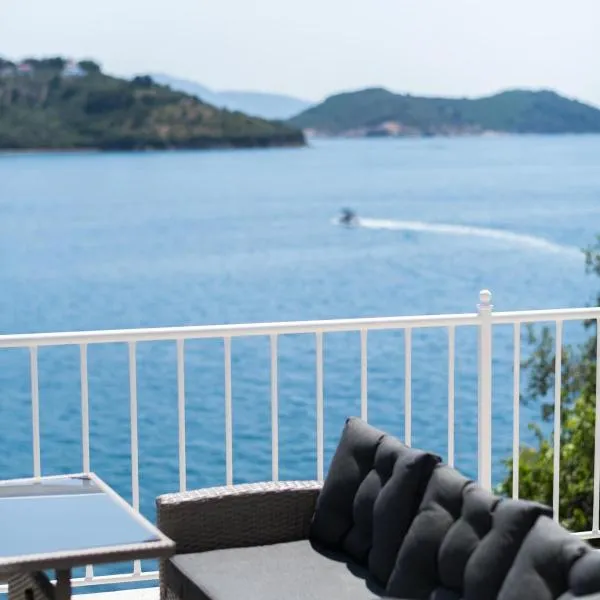 Para Thin Alos Skiathos，位于斯基亚索斯镇的酒店