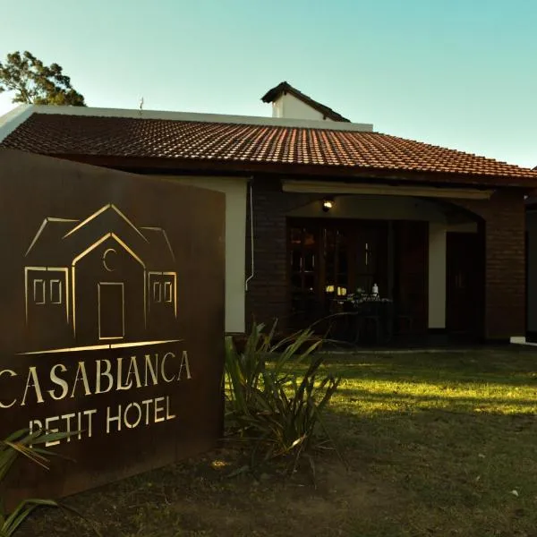 Hotel Casablanca Melo，位于Melo的酒店