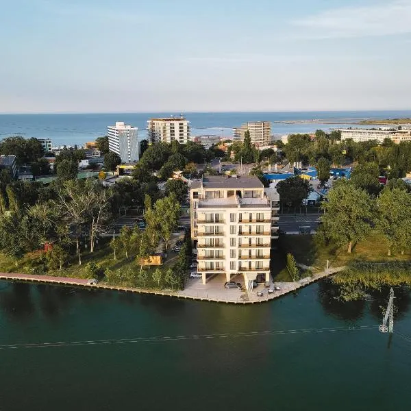 Solid Magic Apart Hotel，位于马马亚的酒店