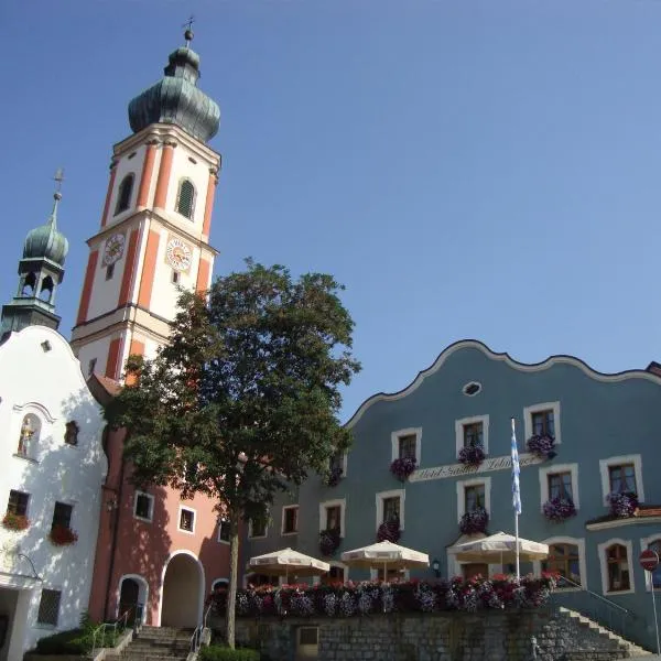 Hotel Lobmeyer，位于Falkenstein的酒店