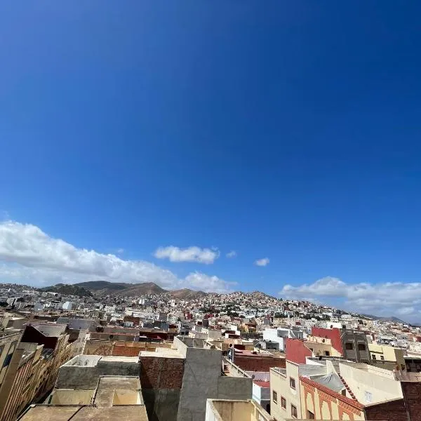 Alhoceima Appartement Loft，位于胡塞马的酒店