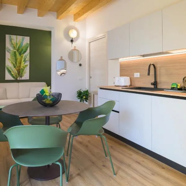 La Còrt Apartments 3，位于马内尔巴的酒店