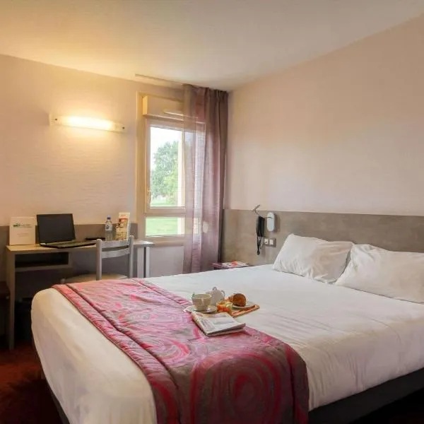 Brit Hotel Les Evens，位于圣萨蒂南的酒店