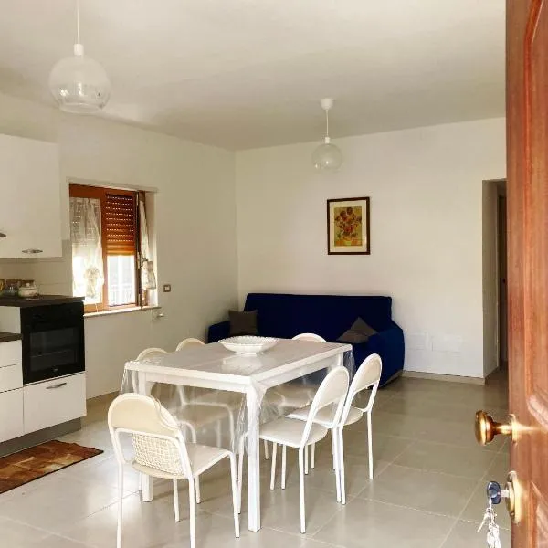 Il Melograno，位于普拉亚·阿马勒的酒店