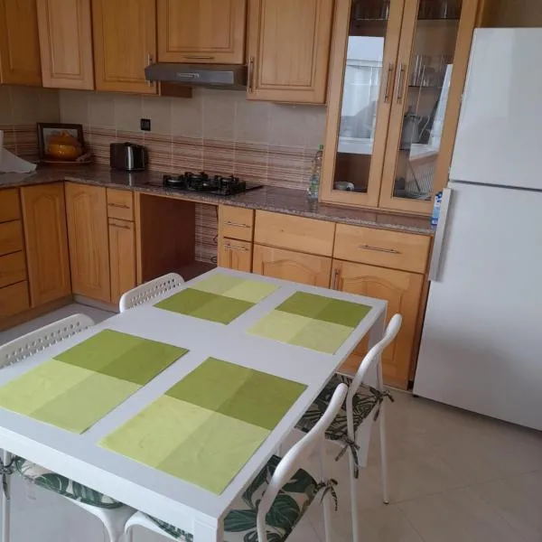 Prestige Al hoceima，位于Ajdir的酒店