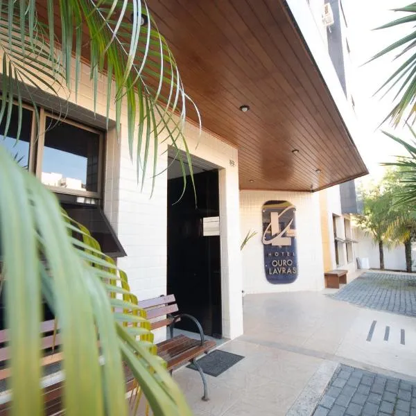 欧鲁拉夫拉斯酒店，位于拉夫拉斯的酒店