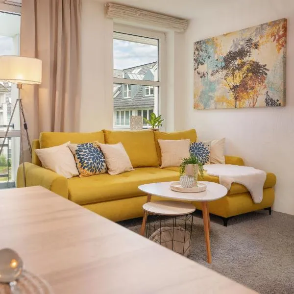 Apartment Meerblick-Balkon-Strand-Golf-TV-Stilvoll，位于埃肯弗德的酒店
