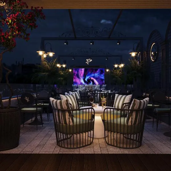 Victor Gallery hotel & spa - Victor Group，位于河内的酒店