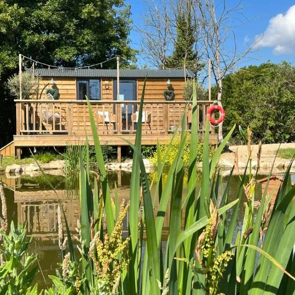 Rusty Duck Retreat Shepherds Hut，位于谢菲尔德的酒店