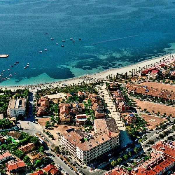 Hotel Monarque Costa Narejos,位于洛斯阿尔卡萨雷斯的酒店