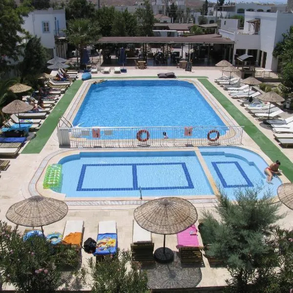 Hotel Bağevleri,位于居姆贝特的酒店