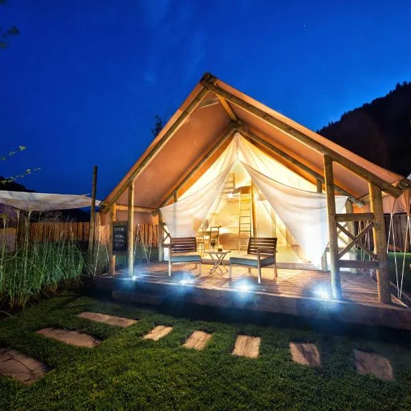 Charming Slovenia - Herbal Glamping Resort Ljubno，位于卡姆尼克的酒店