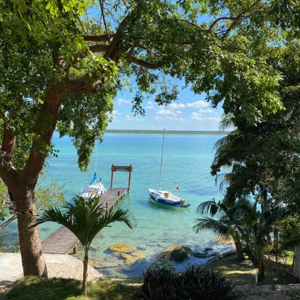 Casa Piedra de Agua Bacalar，位于巴卡拉尔的酒店