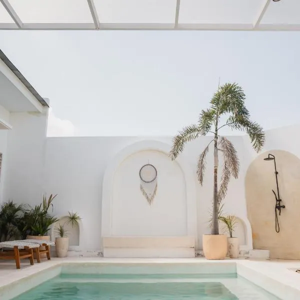 Gisela Villa With Private Pool，位于布莱伦的酒店