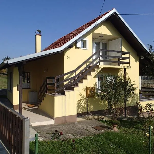 Holiday Home Dora，位于Bedekovčina的酒店