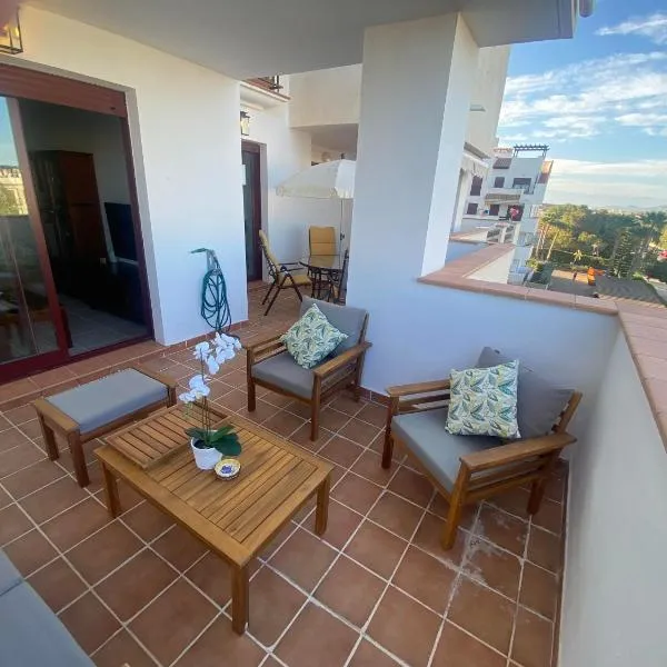 Precioso Apartamento en Vera Playa，位于La Hoya del Camaino的酒店