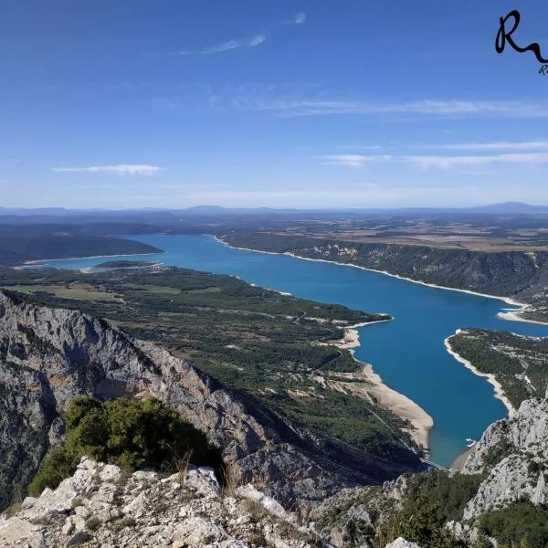 Mobil-home gorges du verdon lac de sainte croix camping poney，位于韦尔东的圣克鲁瓦的酒店