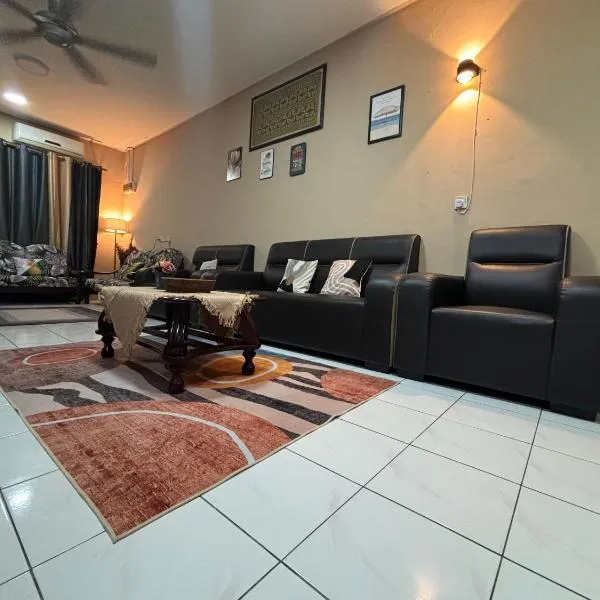 Citadil Homestay，位于米里的酒店