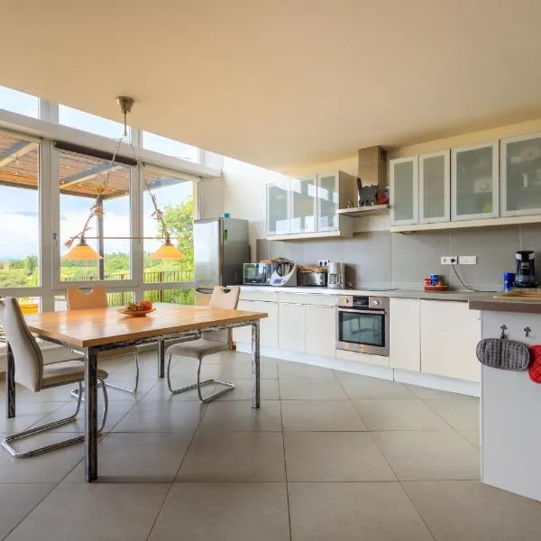 Gîte de Riosset，位于Grane的酒店