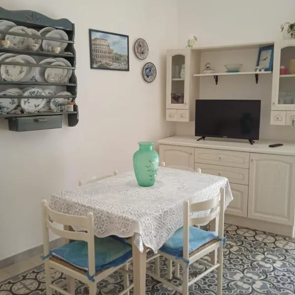 Casa Danero "U dedotu" - Centro storico di Carloforte，位于卡洛福泰的酒店
