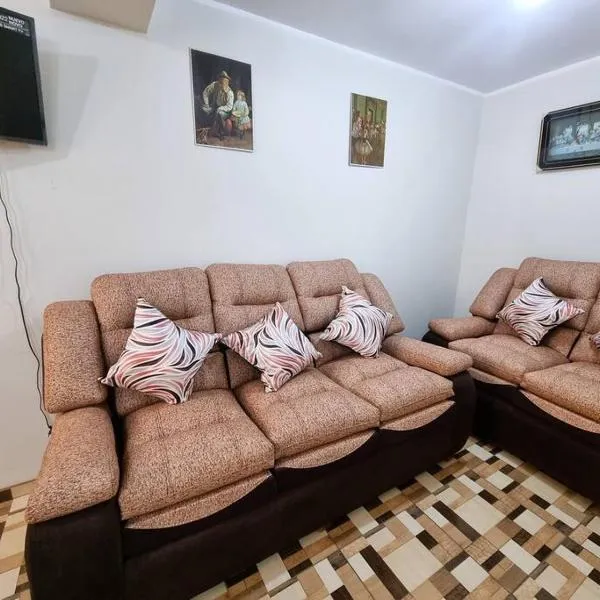 Apartamento amplio y acogedor，位于万卡约的酒店