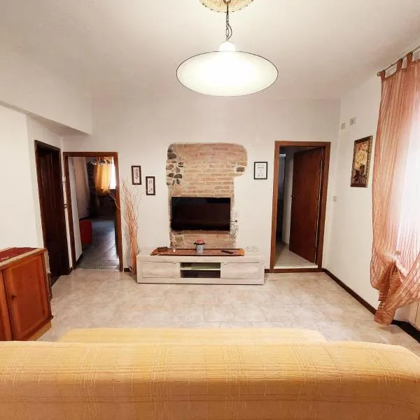 La Casetta di Quercia，位于Olivola的酒店