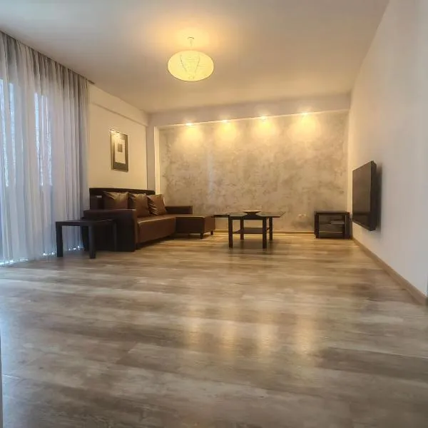 4 RENT - Apt 3 camere，位于康斯坦察的酒店