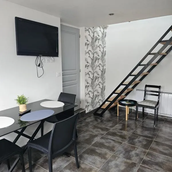 Appartement entre Terre et Mer，位于Prat的酒店