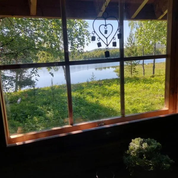 Lakeside Holiday Cottage near Ivalo - Minna-Carita's，位于Akujärvi的酒店