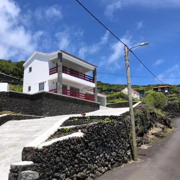 Casa da Baía da Feteira，位于Calheta de Nesquim的酒店