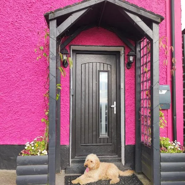 The little pink house，位于瑟勒斯的酒店