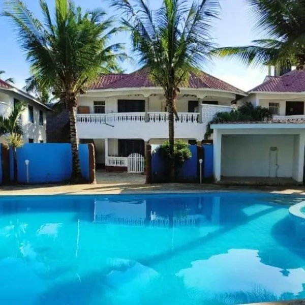 Diani 2BR Coastal Villa - 4 Mins To The Beach，位于Kwale的酒店