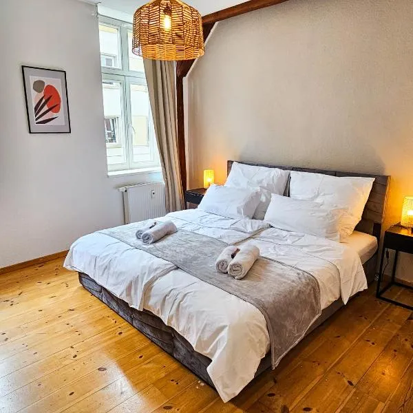 MiCasa Rooms - Altstadt zentral - zwischen Anger und Krämerbrücke - WLAN - familienfreundlich，位于爱尔福特的酒店