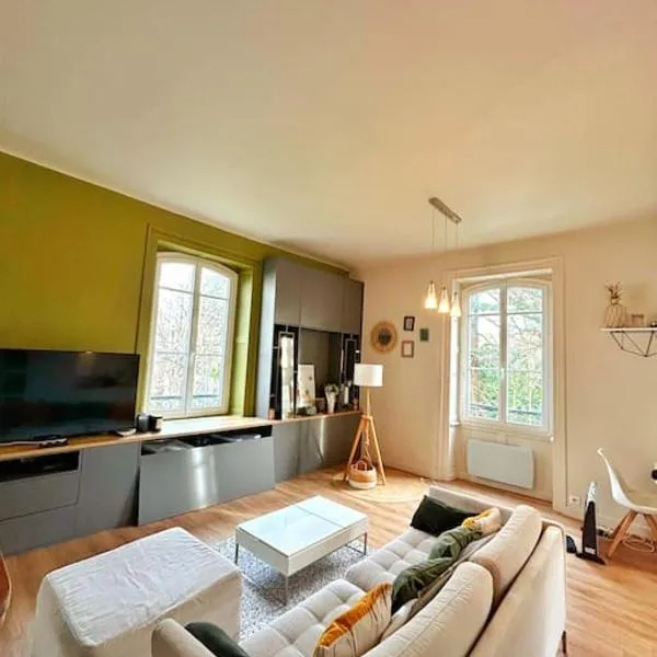 Appartement cosy et confortable，位于巴约讷的酒店