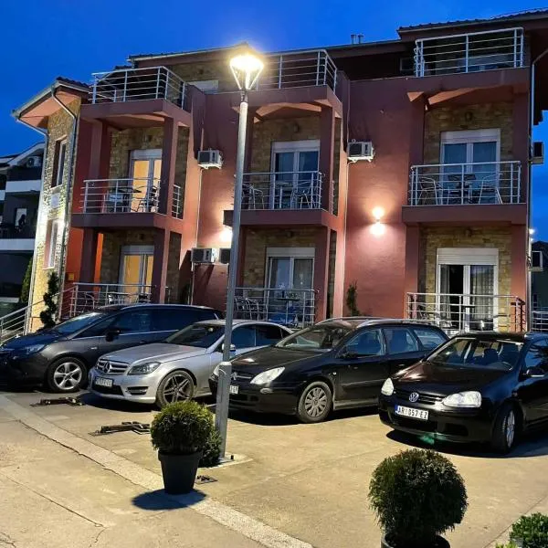 Apartmani Andrijana，位于大格拉迪什泰的酒店