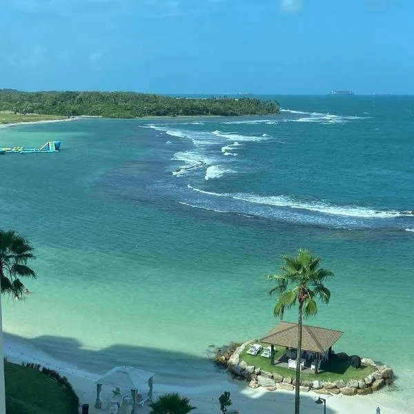 Playa Escondida y el Caribe Panameño te Esperan，位于María Chiquita的酒店