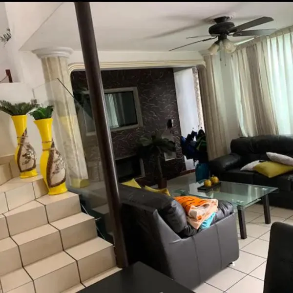 Alojamiento La buena estancia!，位于Santa Cruz de las Flores的酒店