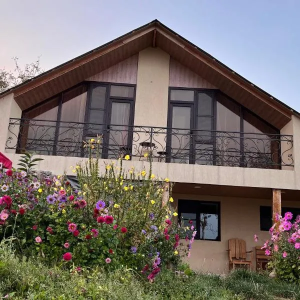 Shenlik Rest House，位于Chʼinchʼin的酒店