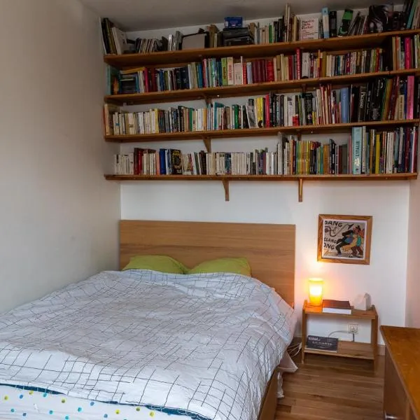 Confortable deux pièces aux portes de Paris，位于巴涅奥莱的酒店