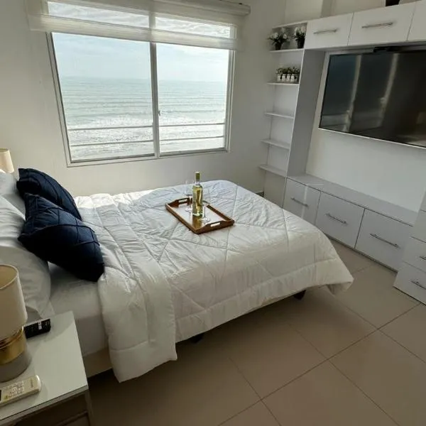 Ecusuites Jacuzzi en Playas Vista Mar,位于普拉亚斯的酒店
