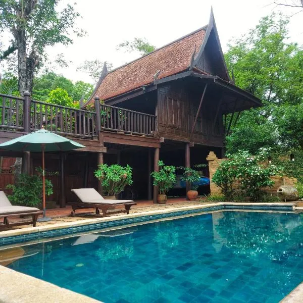 湄公河乡村民宿，位于Pak Chom的酒店