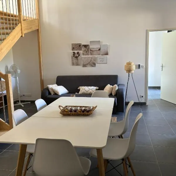 Appartement Bormes，位于博尔马斯·莱斯·米默萨斯的酒店