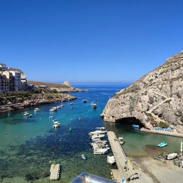 Xlendistays - Centrally located Seafront living holiday spaces in Xlendi，位于艾因西莱姆的酒店