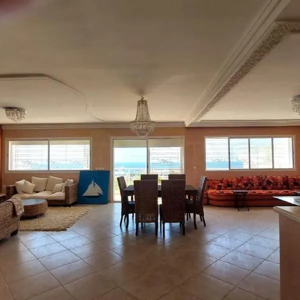 Villa de luxe vue sur mer，位于穆莱布索勒姆的酒店