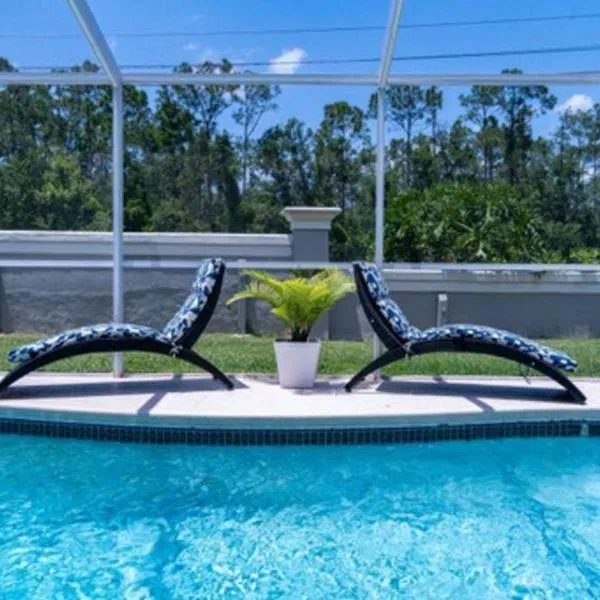 Beautiful Home Near Disney, Heated Pool, BBQ, 4 Bedrooms，位于基西米的酒店