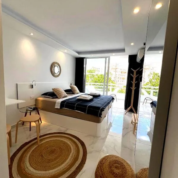 Tenerife Sea View Sun Beach Apartment 214，位于法纳贝海滩的酒店